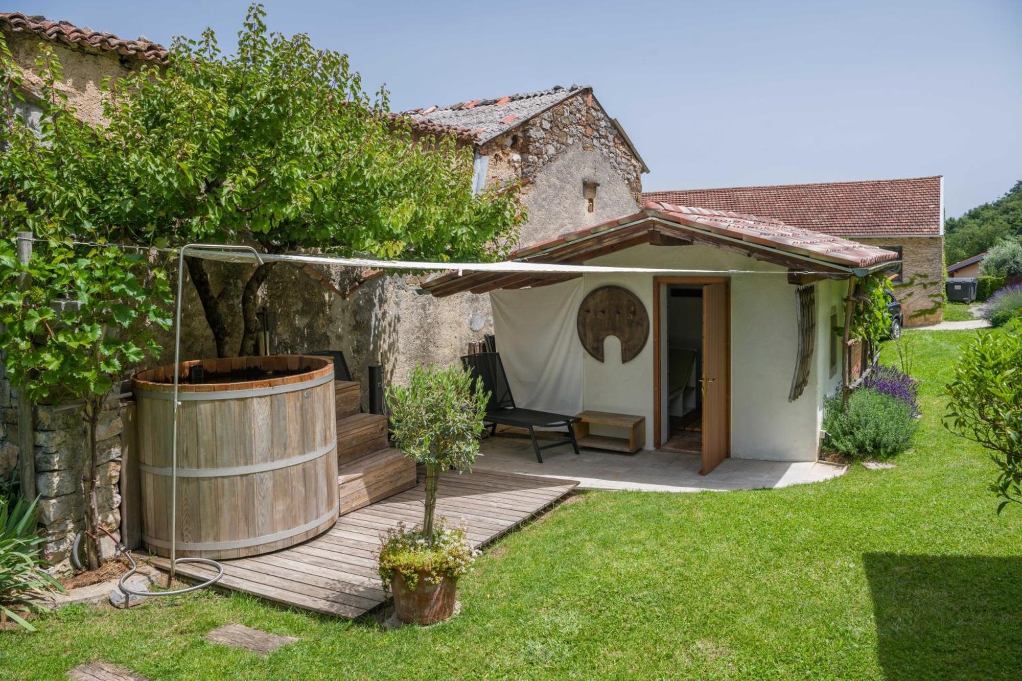 Villa Artes With Free Hot Tub & Sauna Браник Екстер'єр фото